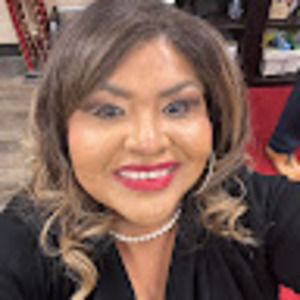 Meet your Posher, Mitzi